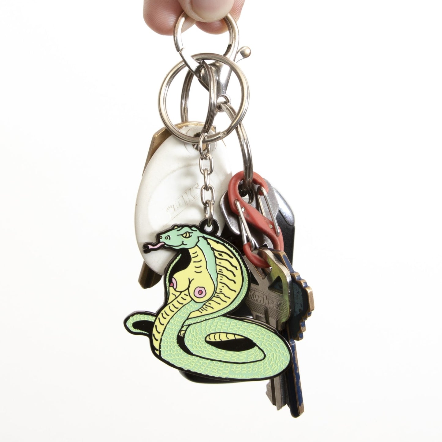 NOBRA KEYCHAIN (GLOW IN THE DARK)