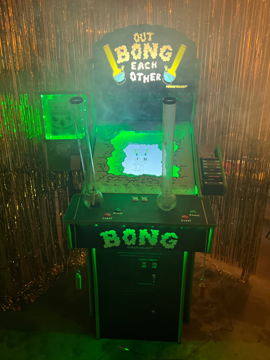 OUT BONG EACH OTHER ARCADE GAME