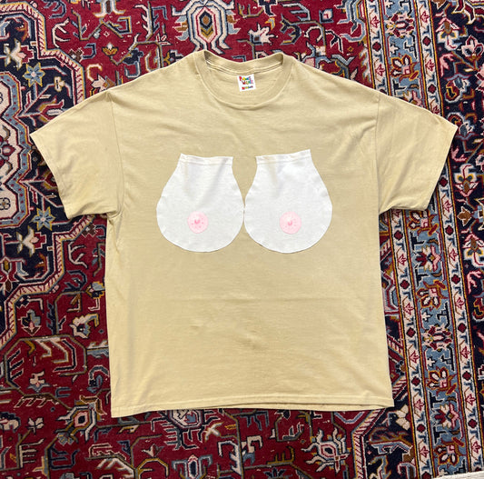 BREAST POCKETS T