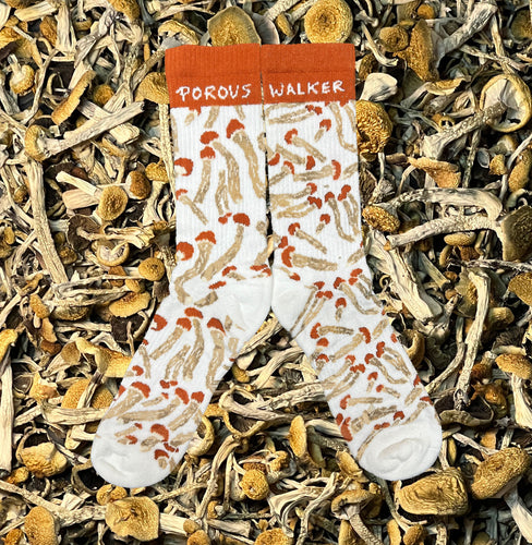 MUSHROOM SOCKS (WHITE)