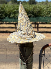 Load image into Gallery viewer, CAMUSHROOMOFLAGE WIZARD/WITCH SUN HAT