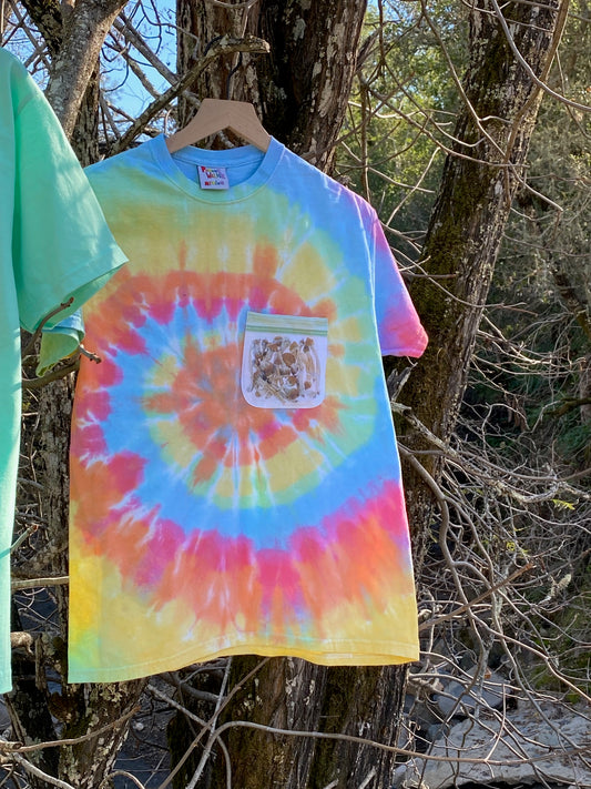 BAG OF SHROOMS POCKET TEE (Rainbow)