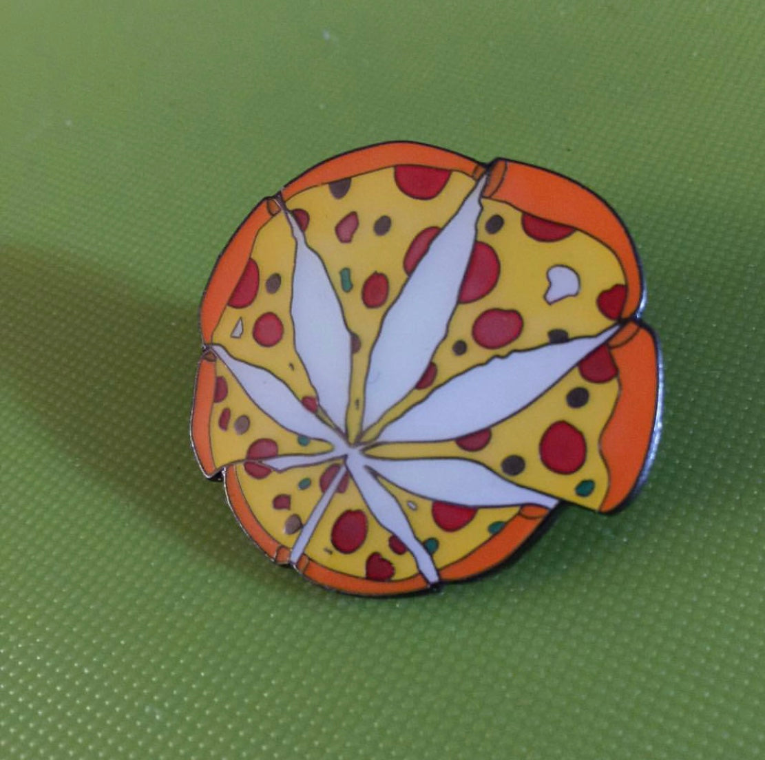 GLOW IN THE DARK PIZZA PIN