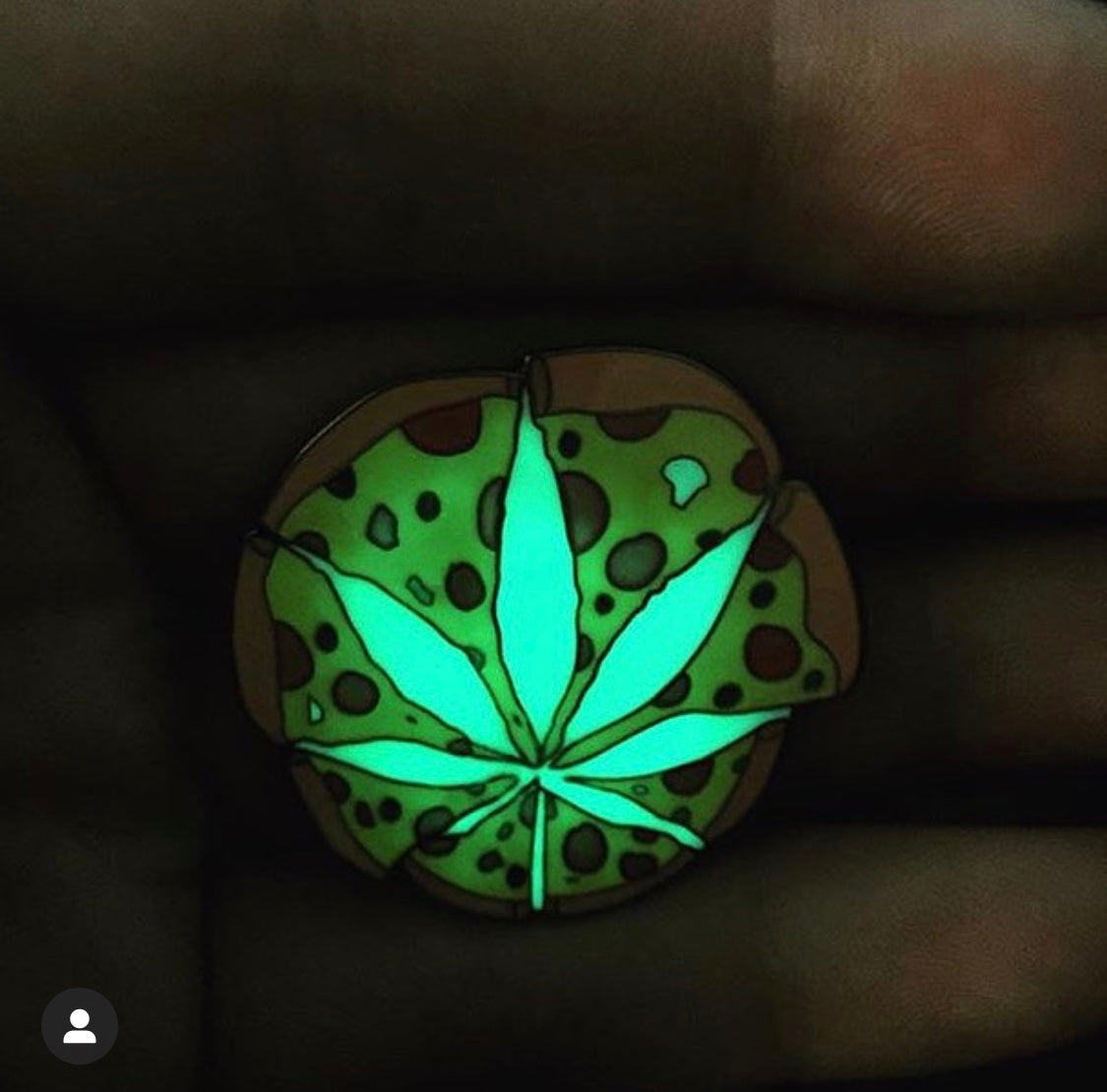 GLOW IN THE DARK PIZZA PIN
