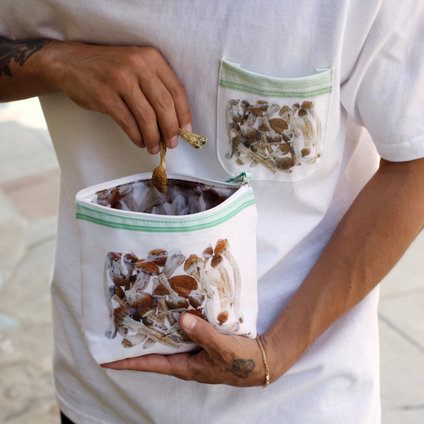 BAG OF SHROOMS POUCH